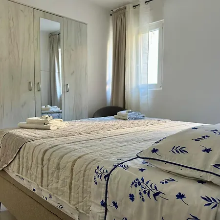 Cozy Modern Amphora-beach Near Appartement Hvar Town